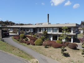 文化財の仲間入りを果たした町役場中庁舎=大多喜町大多喜