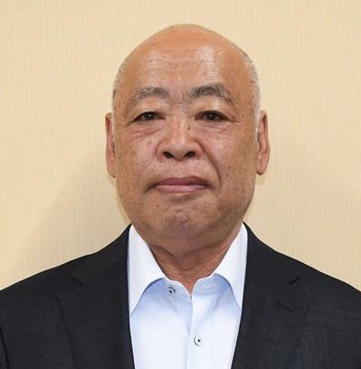 石井新二氏