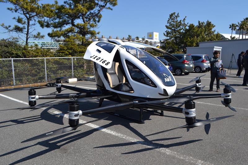 ＡｉｒＸ社所有の「空飛ぶクルマ」も公開された
