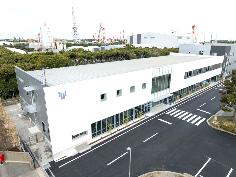 完成した袖ケ浦事業場第一事務所＝袖ケ浦市