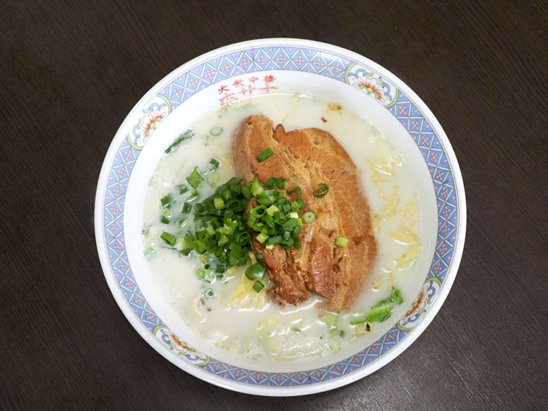 ホワイトガウラーメン