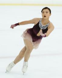 女子フリー　演技する坂本花織＝尼崎スポーツの森