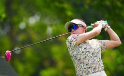 <p>　第２ラウンド、通算１３アンダーで３位の岩井千怜＝サイアムＣＣ（共同）</p>