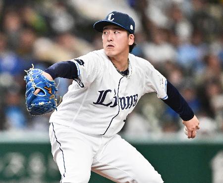 <p>　４回無失点と好投した西武先発の隅田＝ベルーナドーム</p>