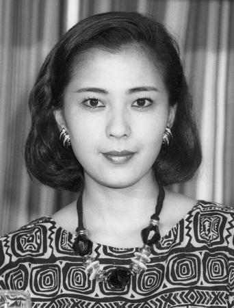 <p>　佳那晃子さん</p>