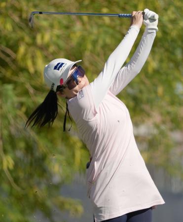 <p>　第１ラウンド、７アンダーで６位の勝みなみ＝ワールウインドＧＣ（共同）</p>