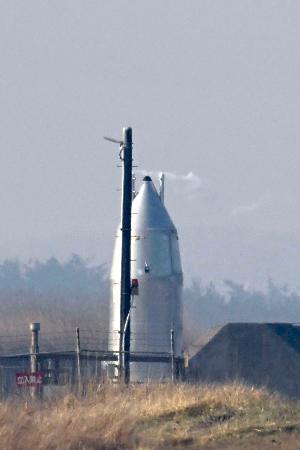 <p>　飛行試験が中止された小型実験機「ＲＶ―Ｘ」＝３０日午前、秋田県能代市</p>