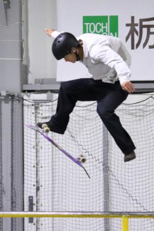 <p>　男子ストリート準決勝を首位通過した白井空良＝宇都宮市東部総合公園</p>