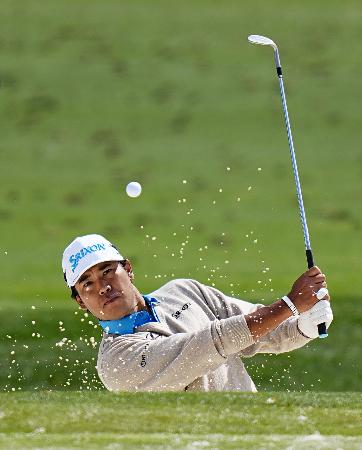 <p>　調整する松山英樹＝オーガスタ・ナショナルＧＣ（共同）</p>