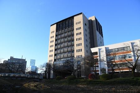 <p>　富山県警本部</p>