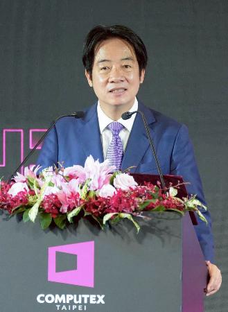 <p>　コンピューテックス台北の開幕式であいさつする台湾の頼清徳総統＝２日、台北市（共同）</p>