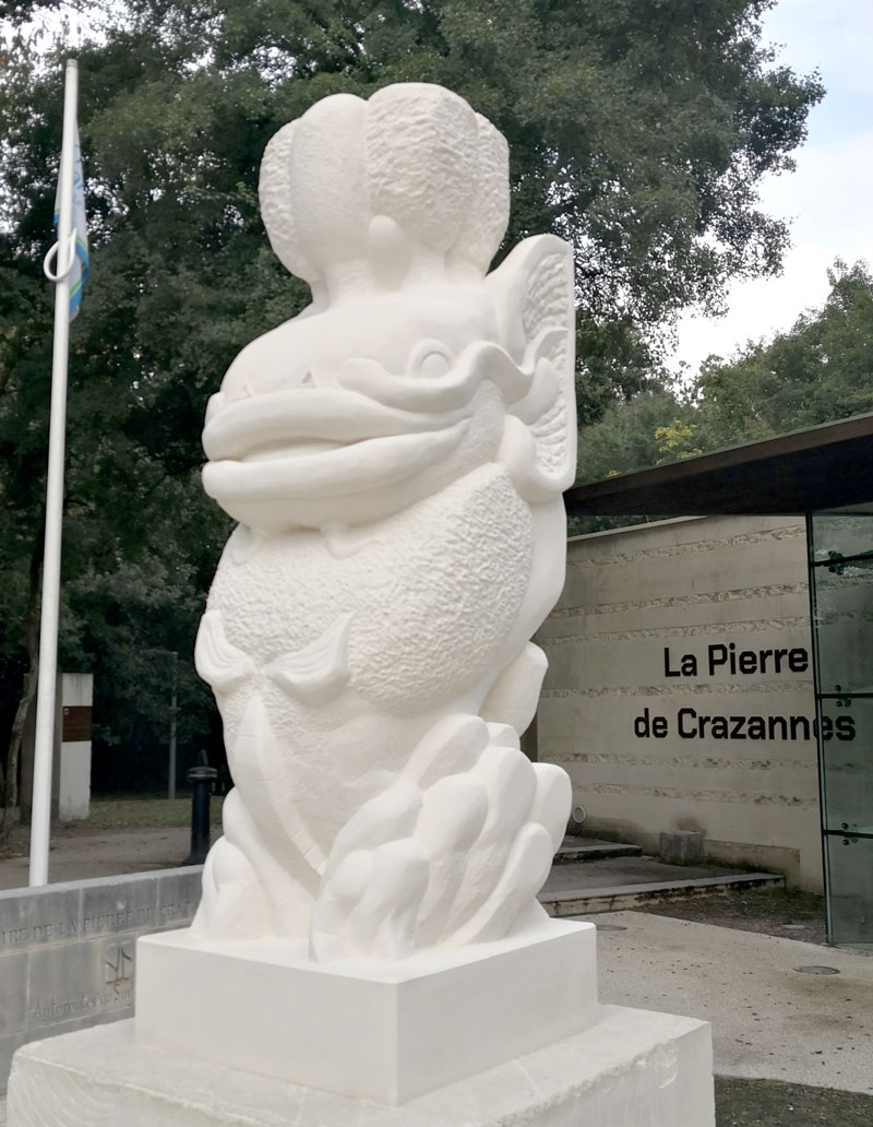 伊藤さんが制作した作品「森と鯰」（伊藤さん提供）