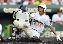 終盤反撃届かず　早川２本塁打に泣く　第９８回全国高校野球選手権大会　第１２日