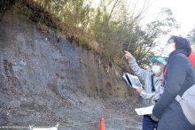【チバニアン１年】（上）　コロナ禍も関心高く　ファン増加へガイド養成
