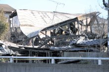 「２階の部屋から煙が」　県内で火災３件相次ぐ　２人死亡、やけどで搬送も