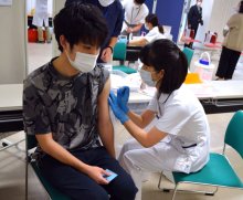 インフルワクチン　希望学生に無料接種　千葉工大、コロナと同時流行予防へ　