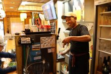 “日本の先輩”外国人支援　ミャンマー出身・トゥンさん　経験積み居酒屋開業　「文化交流の場に」千葉市若葉区で２８日イベント
