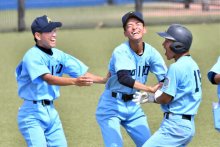 我孫子９回大逆転　山田Ｖ打「気持ち」前面　第１０５回全国高校野球　千葉大会　第６日