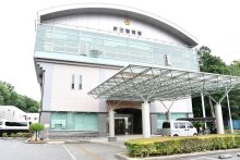 野田市内でサル目撃が相次ぐ　駐車場、県道を横断…住宅にも　防犯メールで注意呼び掛け