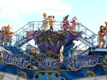 あちこちにお化け出現！？　ディズニー・ハロウィーン大盛り上がり　【舞浜タイムズ１０月号】