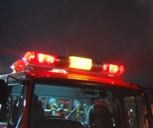 「窓から煙がひどい」と通報　アパート火災、焼け跡から成人男性遺体　成田市