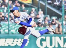 夢舞台ナイン躍動　臆せず持ち味存分に　中央学院うれしい初勝利　第９６回選抜高校野球　【プレーバック】
