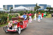テーマパーク化加速へ、多彩イベント２０日開幕　“主役”は開花遅れ　八千代・京成バラ園
