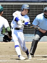 中央学院・森田　意地の３安打　第７７回春季千葉県高校野球大会・決勝