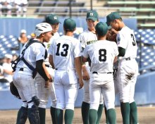 専大松戸に「強豪の壁」　初戦敗退　第７６回春季関東高校野球