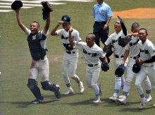 袖ケ浦９回逆転勝ち　佐倉１点差競り勝つ　１４８チーム熱戦火ぶた　第１０６回全国高校野球　千葉大会　第２日