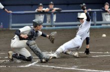 県立校同士が好ゲーム　木更津、シード校破る　第１０６回全国高校野球　千葉大会　第６日