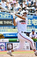 勝利導く先制３ラン　木更津総合・井上　第１０６回全国高校野球　千葉大会　第１３日