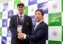 「カープを日本一に」　ドラフト５位・菊地（千葉学芸）　広島から指名あいさつ