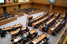 千葉市議会で異例事態、過半数空席の一般質問　「請願偽造」で辞職勧告受けた議員が登壇し　【動画あり】
