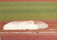 雨のため中止３日に３７試合　高校野球の春季県大会地区予選