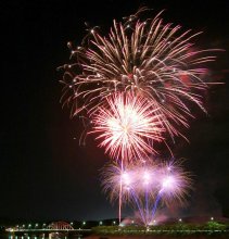 高滝湖の花火大会　１３年ぶり復活へ　１２月２６日、真冬開催　市原