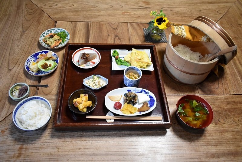 手作りのおすそ分け　コミックエッセー「おしゃべりは、朝ごはんのあとで。」×百姓屋敷じろえむ　【ちば名作食堂】（５）