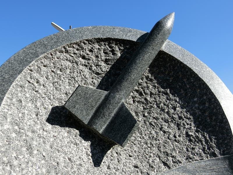 「宇宙への夢」後世へ　ロケット研究発祥の碑（千葉市）　【千葉まちなかアート】