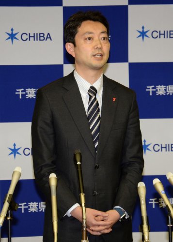 まん延防止等重点措置の延長を政府に要望し、会見した千葉県の熊谷知事＝２日、県庁