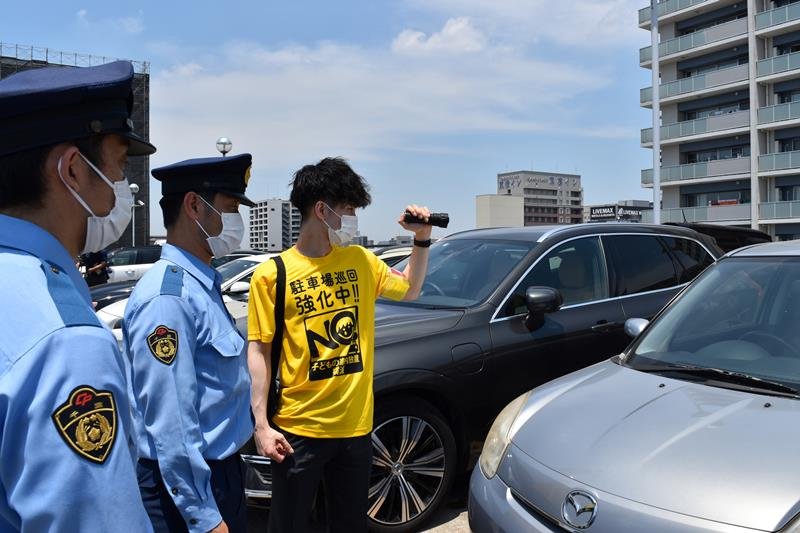 絶対にやめて！車内に児童置き去り　わずか１５分で「命の危険」　千葉県警、パチンコ店で初の啓発活動