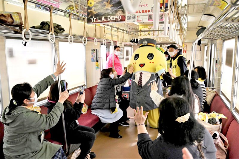２８日に開催された「ふなっしートレイン」のラストランイベント（新京成電鉄提供）
