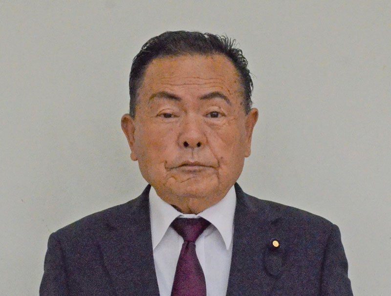 越川一雄町議