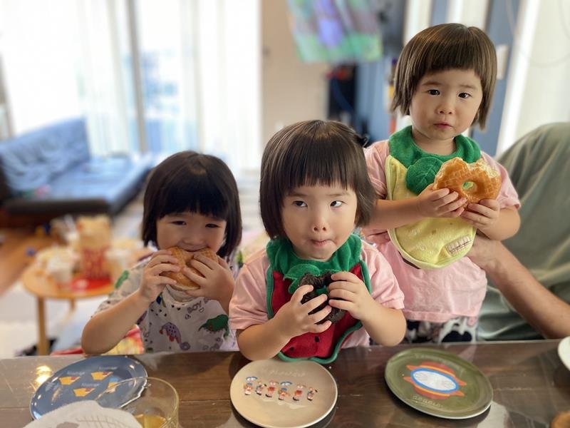 小沢さんの作品「大好きなおやつ時間」
