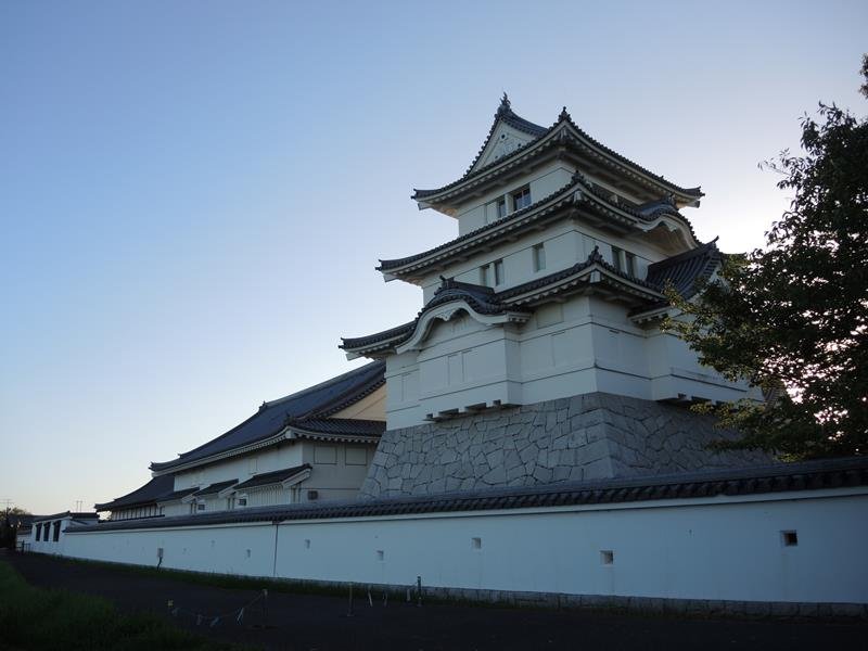 １９９５年に開館した県立関宿城博物館は関宿城の壮麗な姿を再現している＝１１日、野田市
