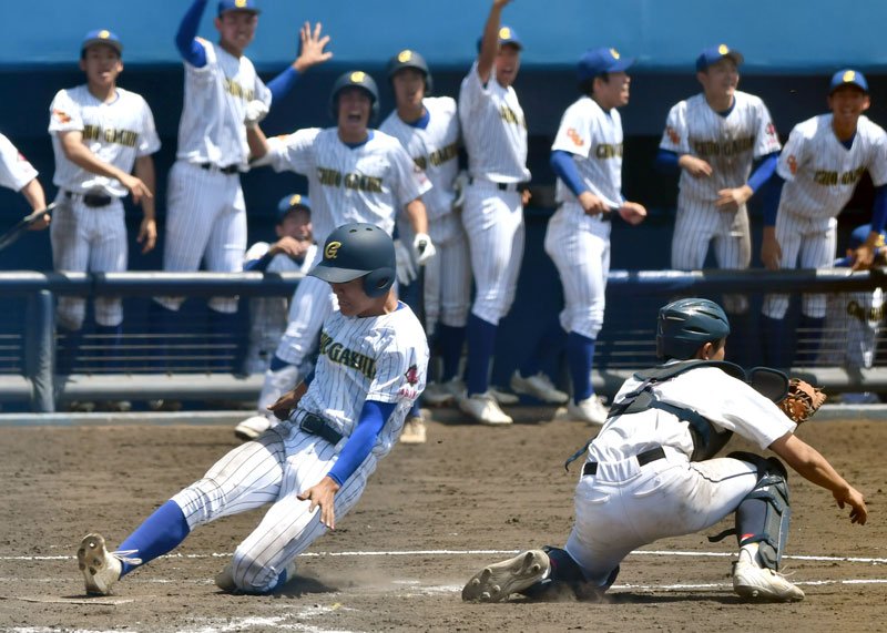無印千葉英和、打撃好調　中央学院しぶとく勝つ　４強出そろう　第７７回春季千葉県高校野球大会