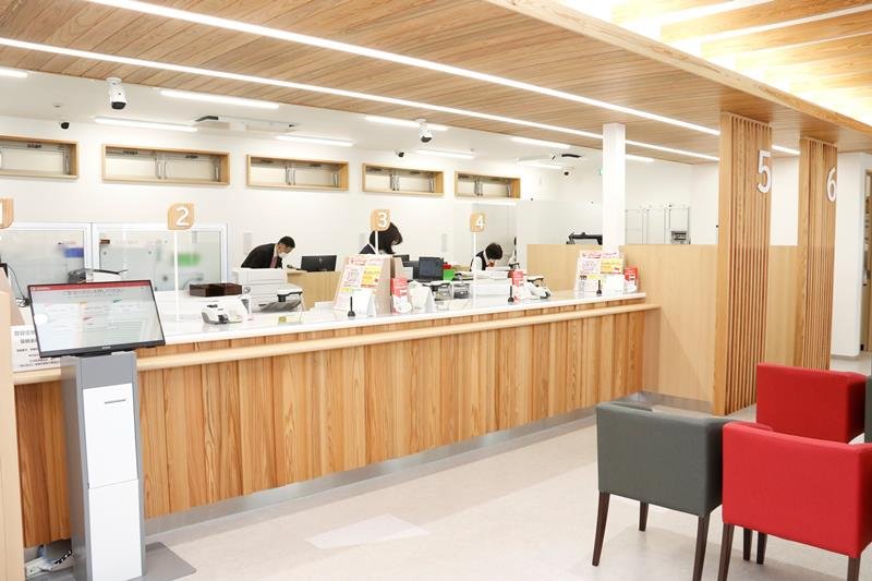 千葉銀行　成東支店が新築移転　ＺＥＢ認証県内金融店舗で初　省エネ／太陽光パネル