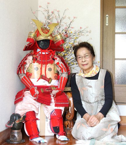 手作り甲冑、海を渡る　ボストン日本祭りで好評　南房総・岡崎さん制作