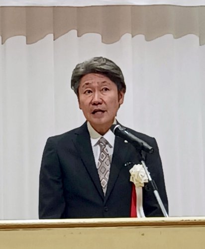 通常総会であいさつする前田会長＝２４日、千葉市中央区の京成ホテルミラマーレ