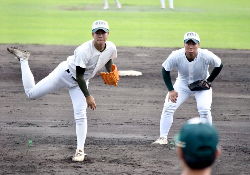 総力戦で２年ぶり聖地へ　投手充実、関東準Ｖ自信に　専大松戸　【熱闘は間近に　２０２５年　千葉高校野球】（中）