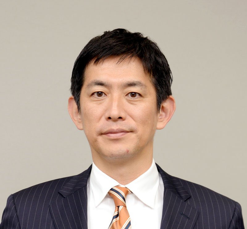 小林鷹之氏